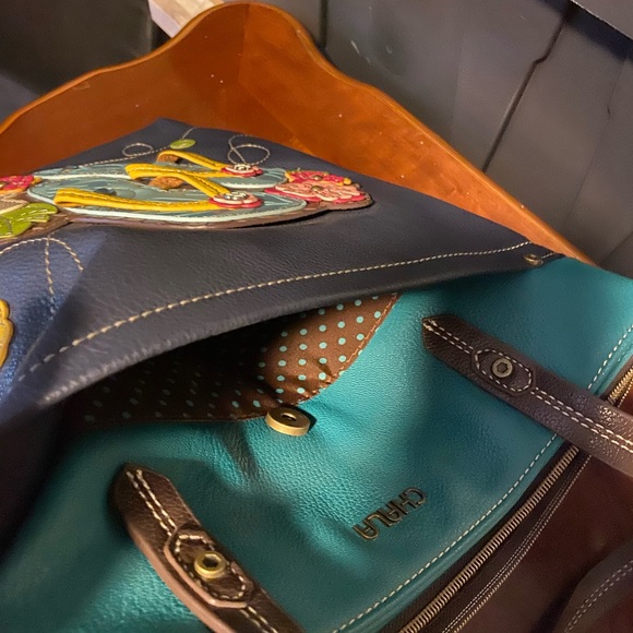 Chala brand Purse with 3D detailing - Picture 6 of 9